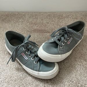 Superga sneakers womens size 7
